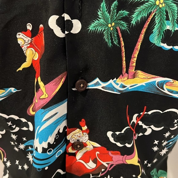 Christmas! Santa Hawaiian Shirt - Picture 2 of 4